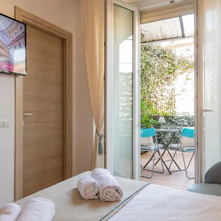 B&B Home Flowers Milano-2