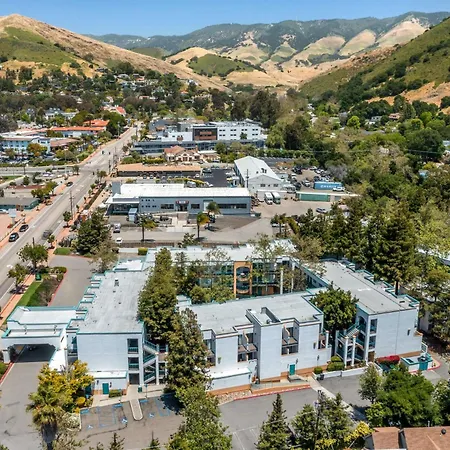 Quality Suites Downtown San Luis Obispo-2