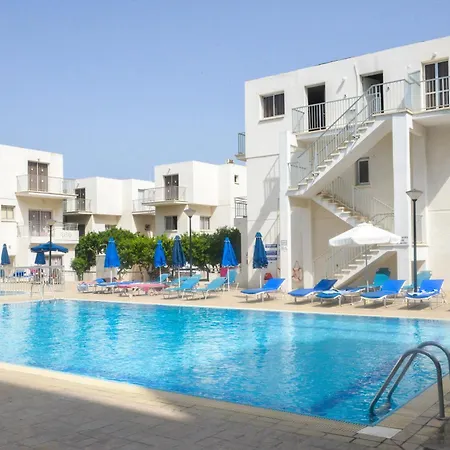 Sweet Memories Hotel Apts-3