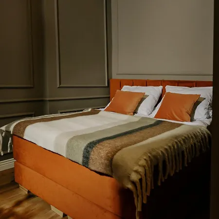 Art Apartments-3