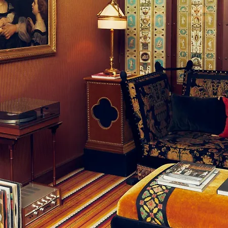 Hôtel Bourg Tibourg-3