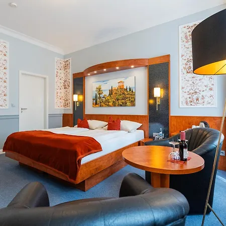 Hotel West An Der Bockenheimer Warte-3