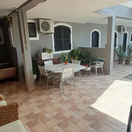 Pousada Sossego com piscina em Bertioga-2
