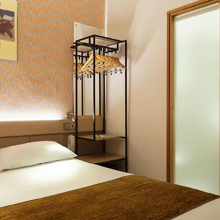 Hôtel Hor Les Lumières-3