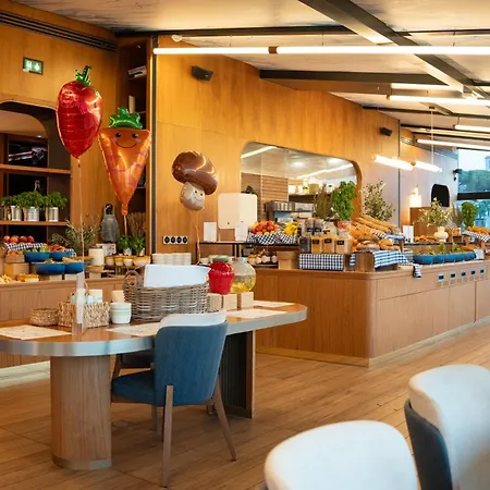 Canopy By Hilton Cannes-2