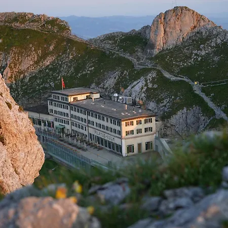 Hotel Pilatus-Kulm-2