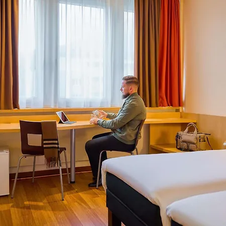 ibis Luzern Kriens-3