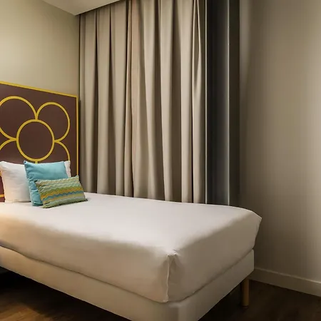 Ibis Styles Barcelona Centre-2