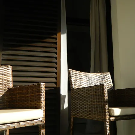 Cosmopolitan Praia Flat-3