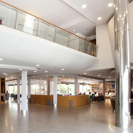 Hilton Garden Inn Malaga-2