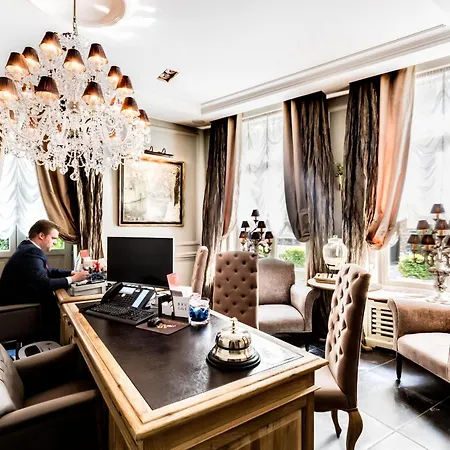 Boutique Hotel De Castillion-3