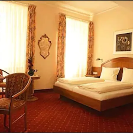 Hotel Schweizer Hof-3