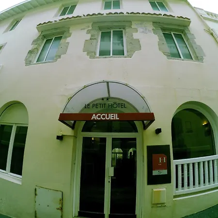 Le Petit Hôtel-2