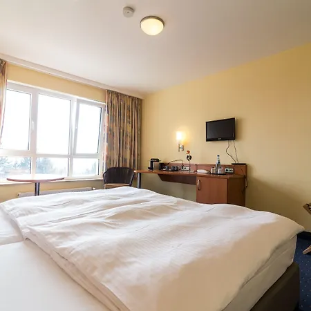 Hotel Schoene Aussicht-2