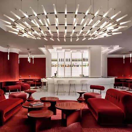 Revery Toronto Downtown, Curio Collection By Hilton-3