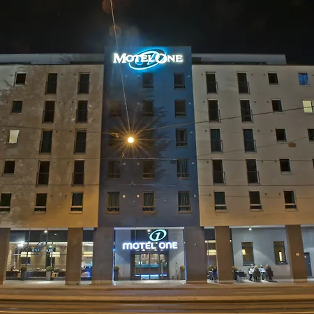 Motel One München-East Side-2