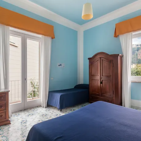 Hotel Mignon Meuble-2