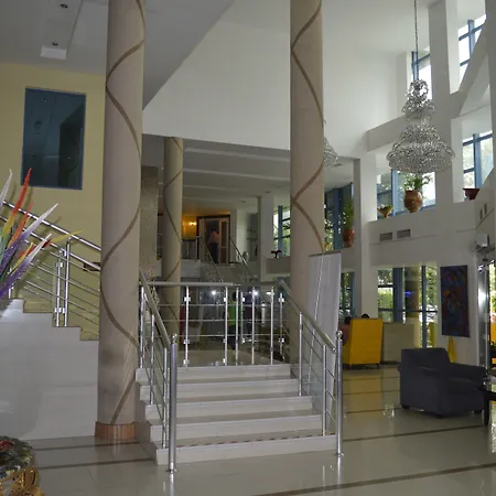 Best Western Premier Accra Airport Hotel-3