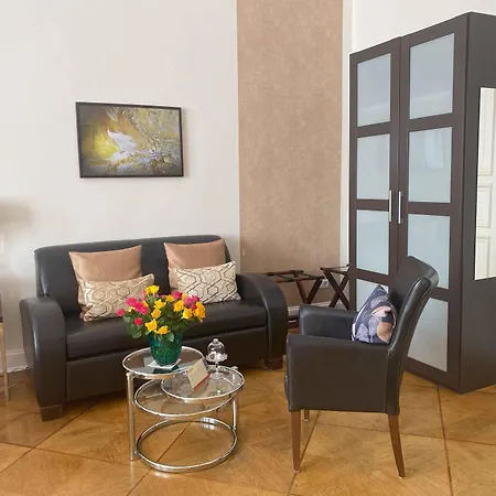Boutique Hotel Mittendrin Berlin-2
