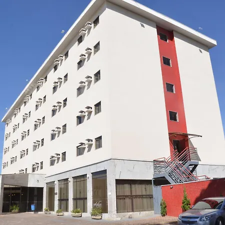 Hotel Golden Park Uberaba By Nacional Inn-3