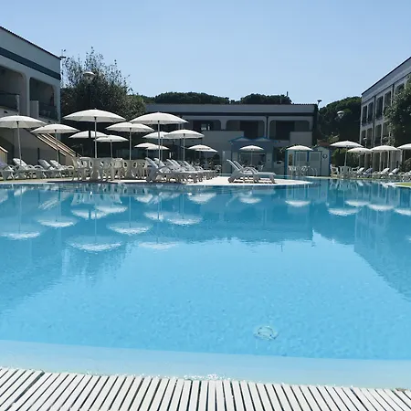 Michelangelo Holiday & Family Resort-3
