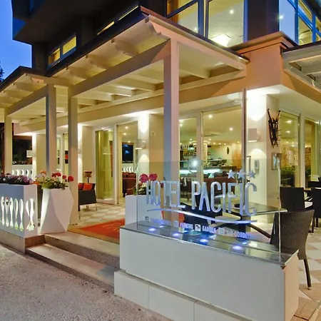 Hotel Pacific-3