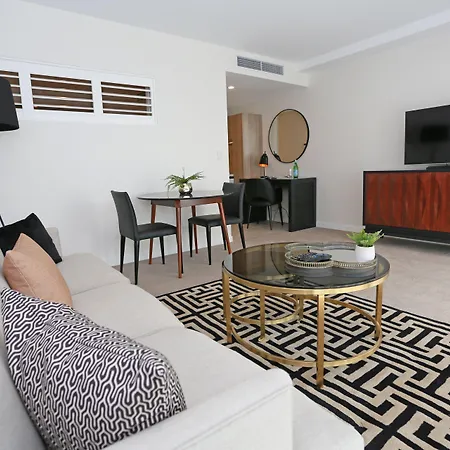 Alex Perry Hotel & Apartments-2