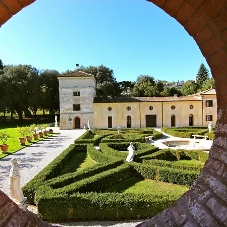 Hotel Villa Giona-3