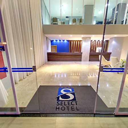 Select Hotel-3