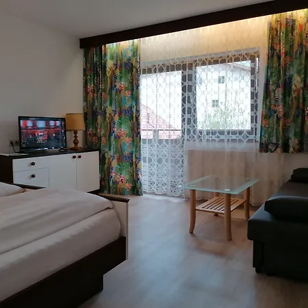 Hotel Garni Bernhard am See-3