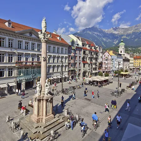 Stage 12 Hotel By Penz-2