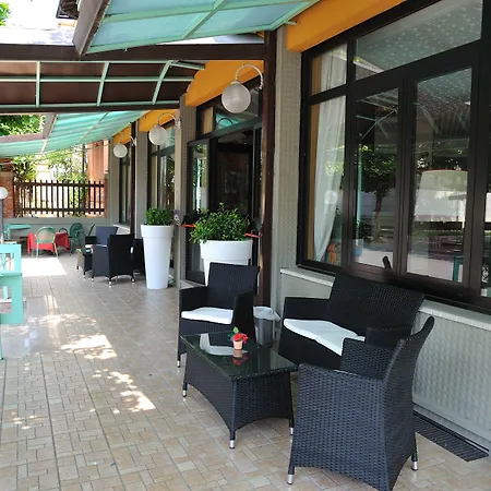 Hotel Salus-3
