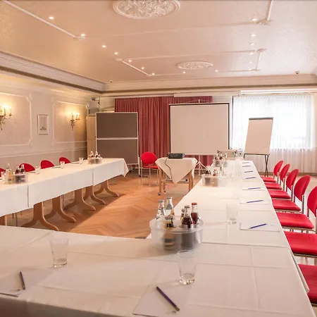 Hotel Schwarzer Adler Tangermünde-2