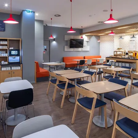 Holiday Inn Express Porto City Centre By Ihg-3