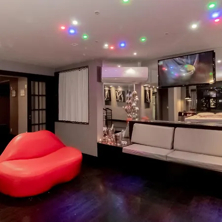 BAMBINA HOTEL -Adultos Somente-2