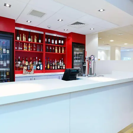 Travelodge Glasgow Queen Street-2