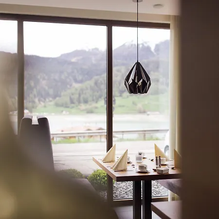 e d e n Boutique Hotel am See - Südtirol Reschensee-3