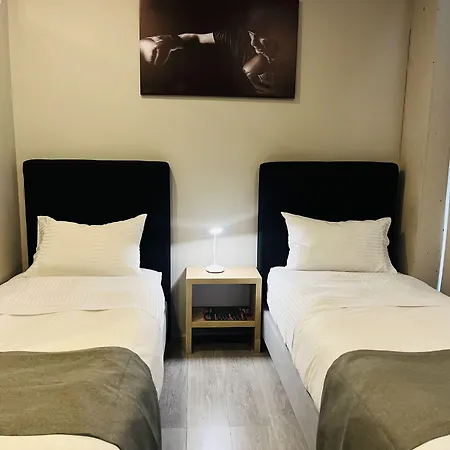 Hotel Arena Suites Movistar Arena-3