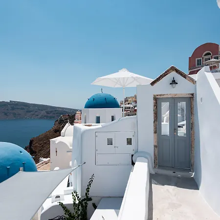 Oia Spirit Studios By Mary D Nomikou-2