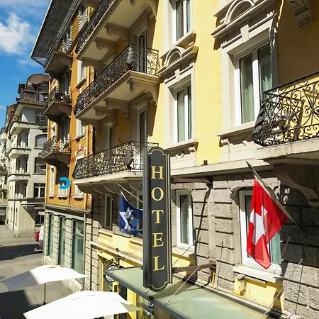 Hotel Alpina Luzern-3