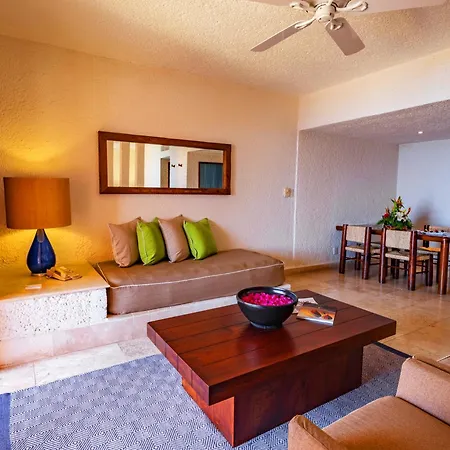 Las Brisas Ixtapa-2