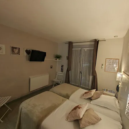 Auberge Des Pins-3