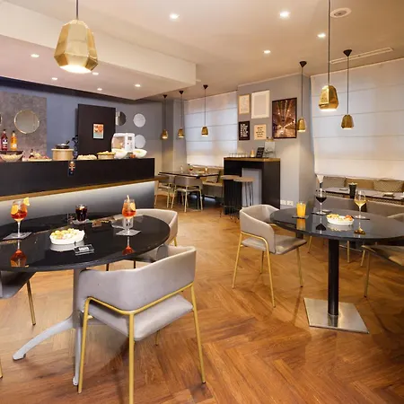 Holiday Inn Milan Garibaldi Station By Ihg-3