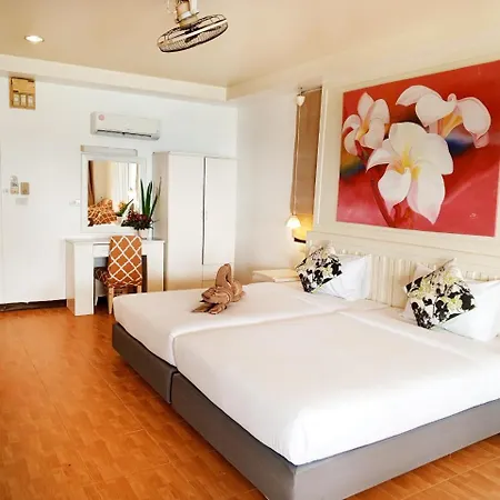Koh Ngai Cliff Beach Resort-2