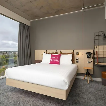 Moxy Dublin Docklands-2