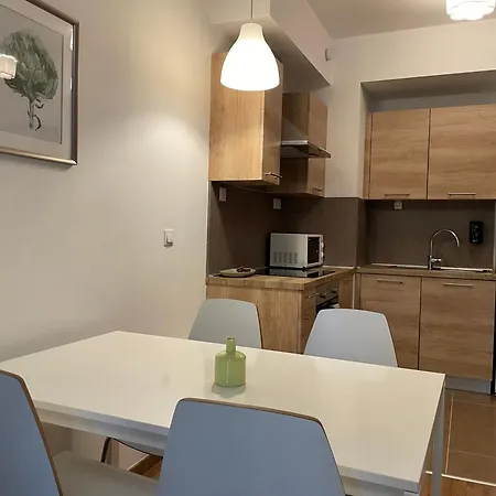 Corvin Center Suites-2