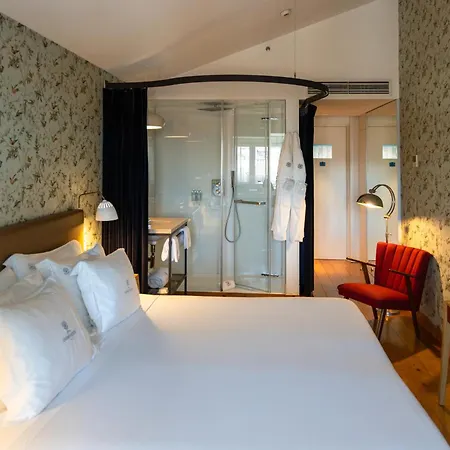 Lisboa Carmo Hotel-3