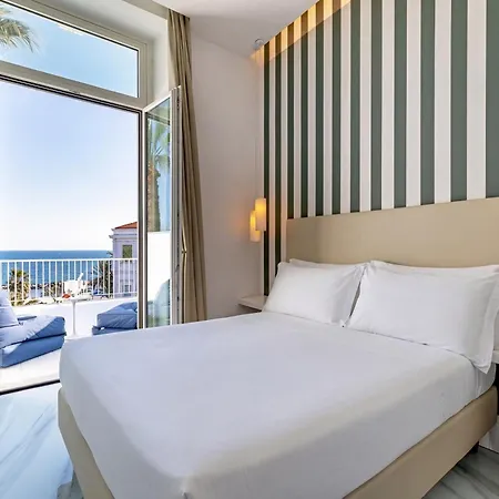 Sanremo Luxury Suites-3