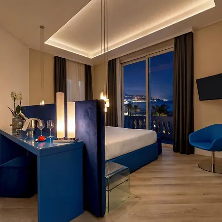 Sanremo Luxury Suites-2