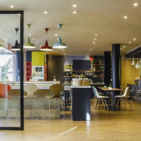 Ibis Granada-2